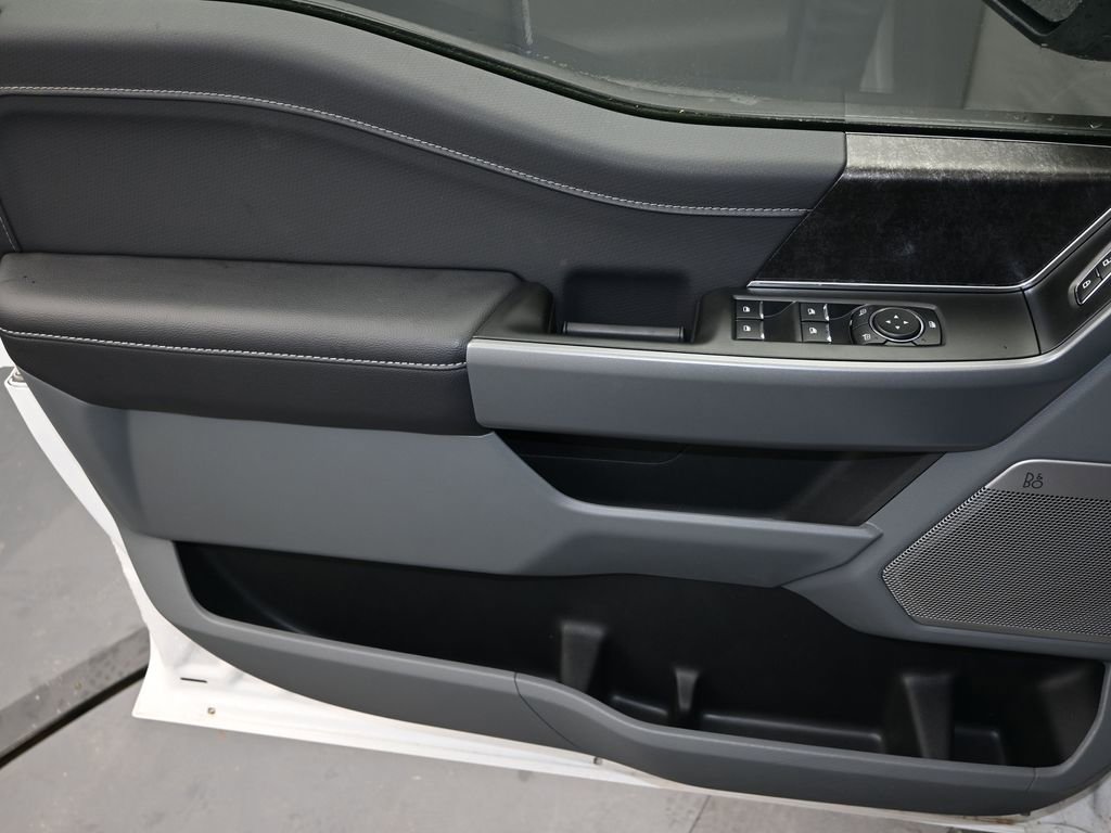New 2025 Ford F150 Lightning Flash image 12