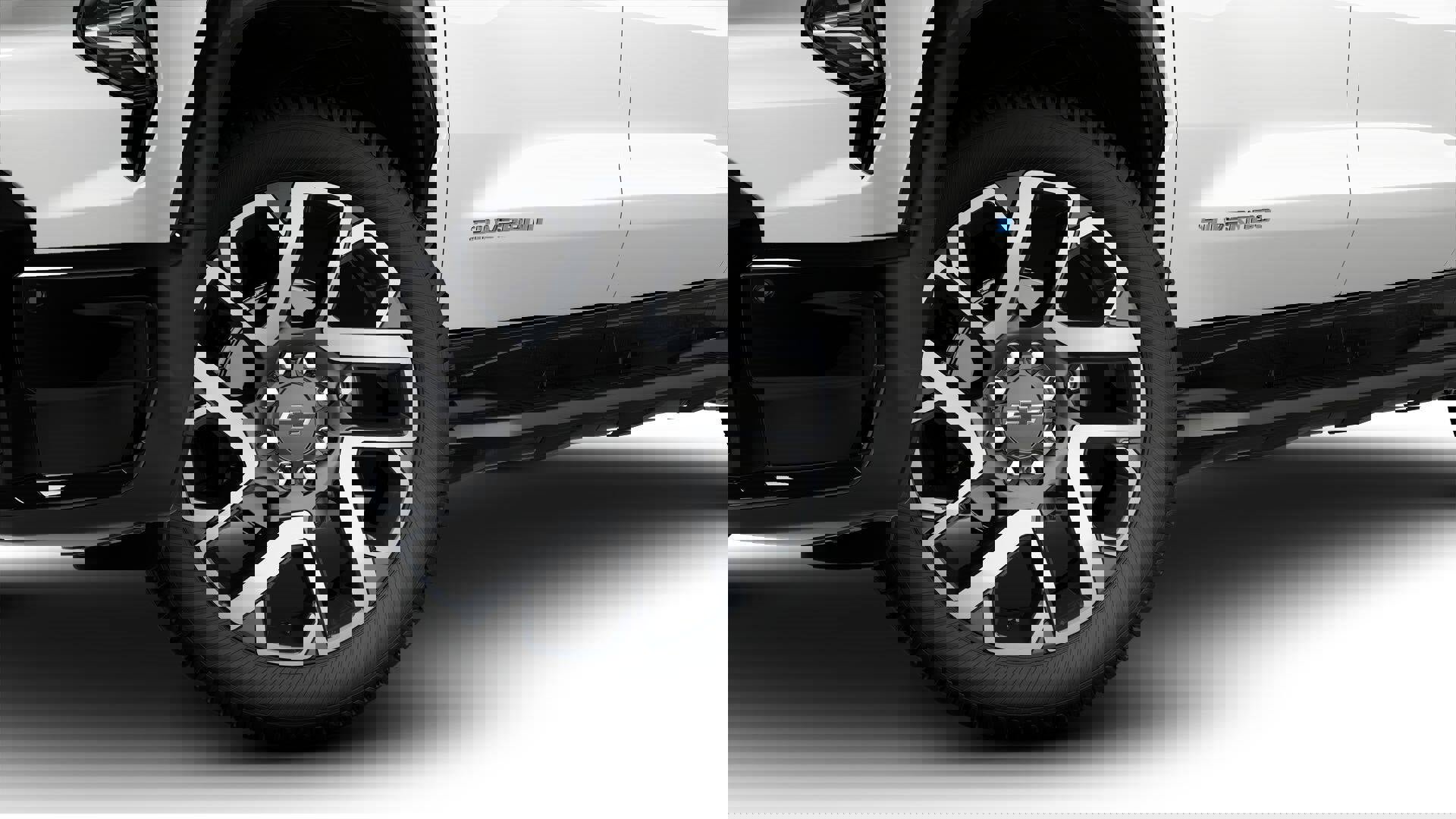 New 2025 Chevrolet Silverado EV RST image 38