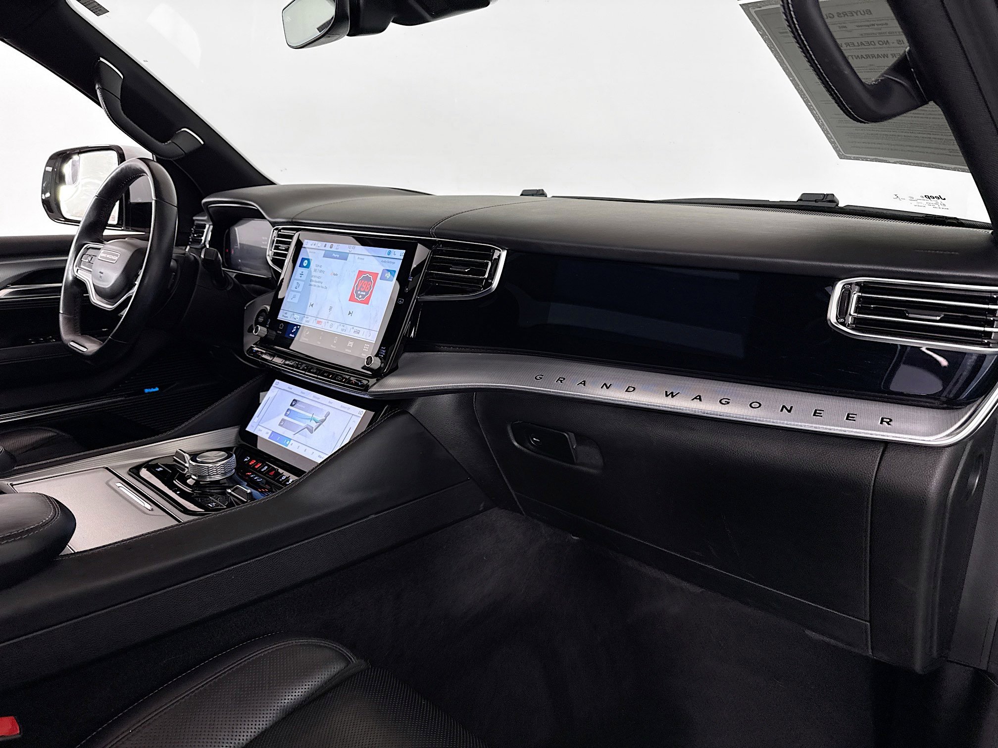 Used 2022 Jeep Grand Wagoneer Series I image 30