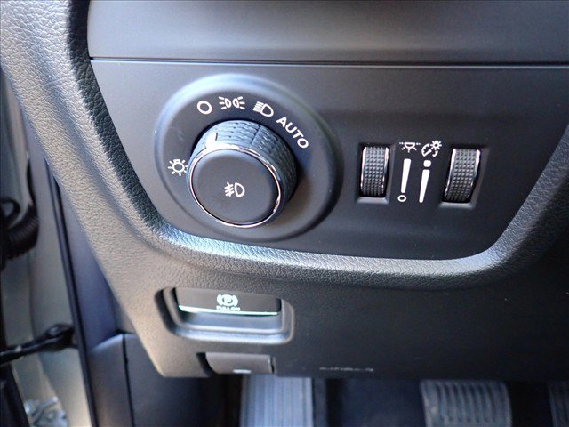 New 2026 Jeep Grand Cherokee L Limited AWD/4WD image 18