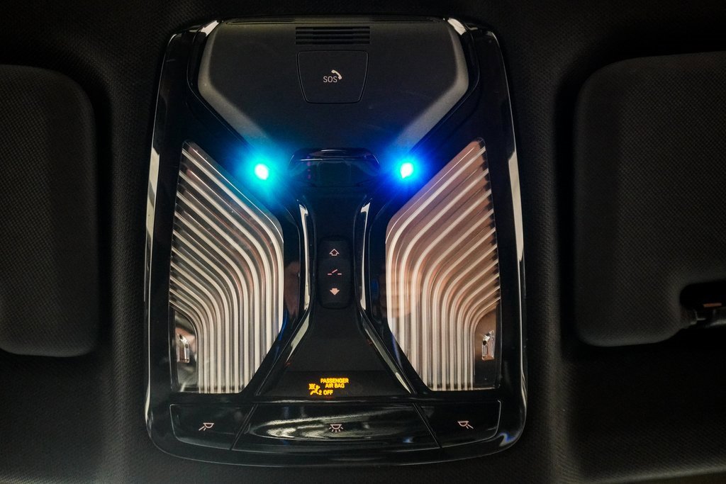 Used 2021 BMW X5 xDrive45e w/ Premium Package image 33