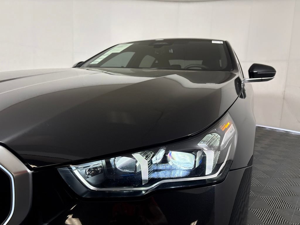 Certified 2026 BMW 530i w/ Premium Package RWD image 9