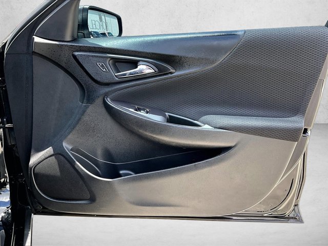 Used 2021 Chevrolet Malibu LS FWD image 19