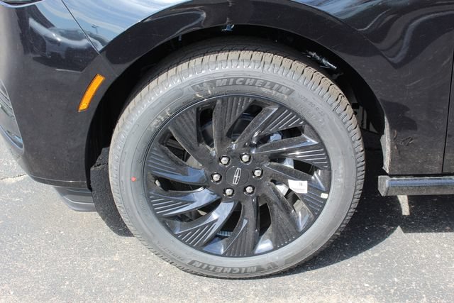 New 2026 Lincoln Navigator Reserve w/ Jet Appearance Package AWD/4WD image 10