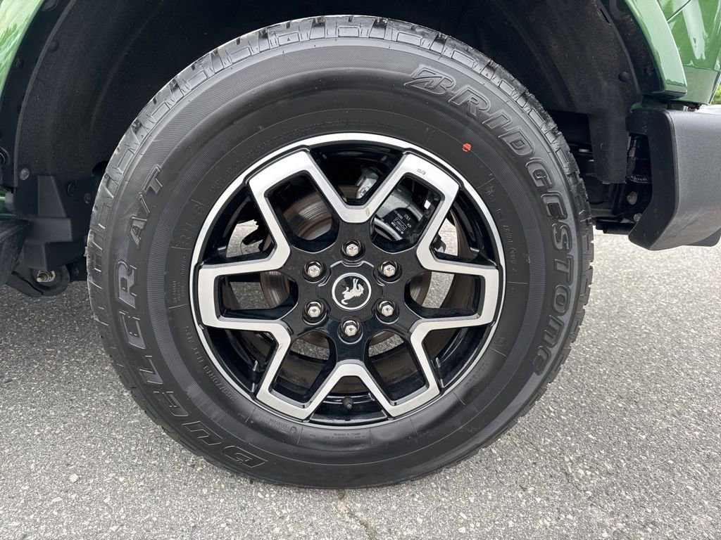 Used 2025 Ford Bronco Outer Banks AWD/4WD image 35