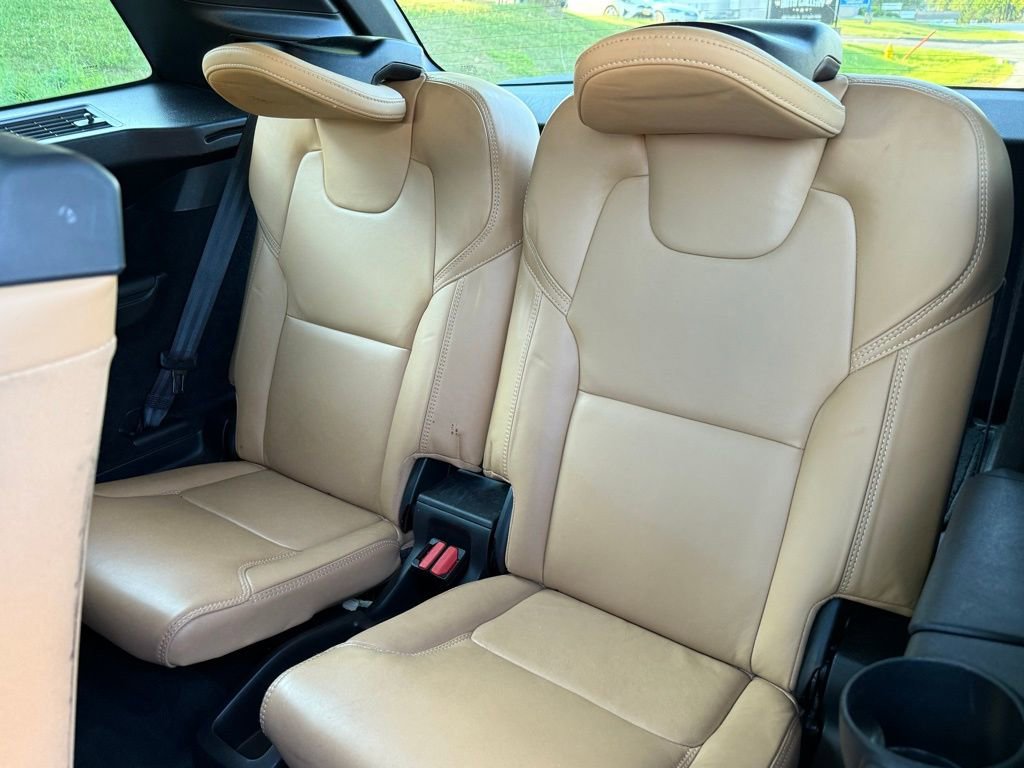 Used 2021 Volvo XC90 T8 Inscription w/ Protection Package Premier AWD/4WD image 22