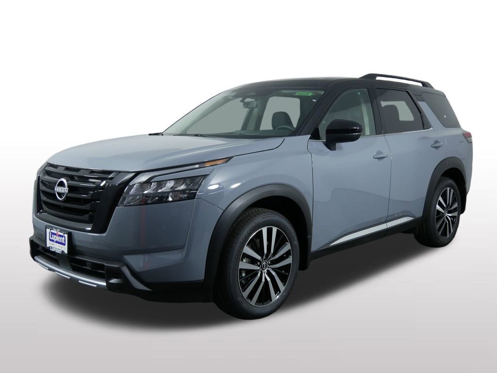 New 2025 Nissan Pathfinder Platinum w/ Black Appearance Package image 5