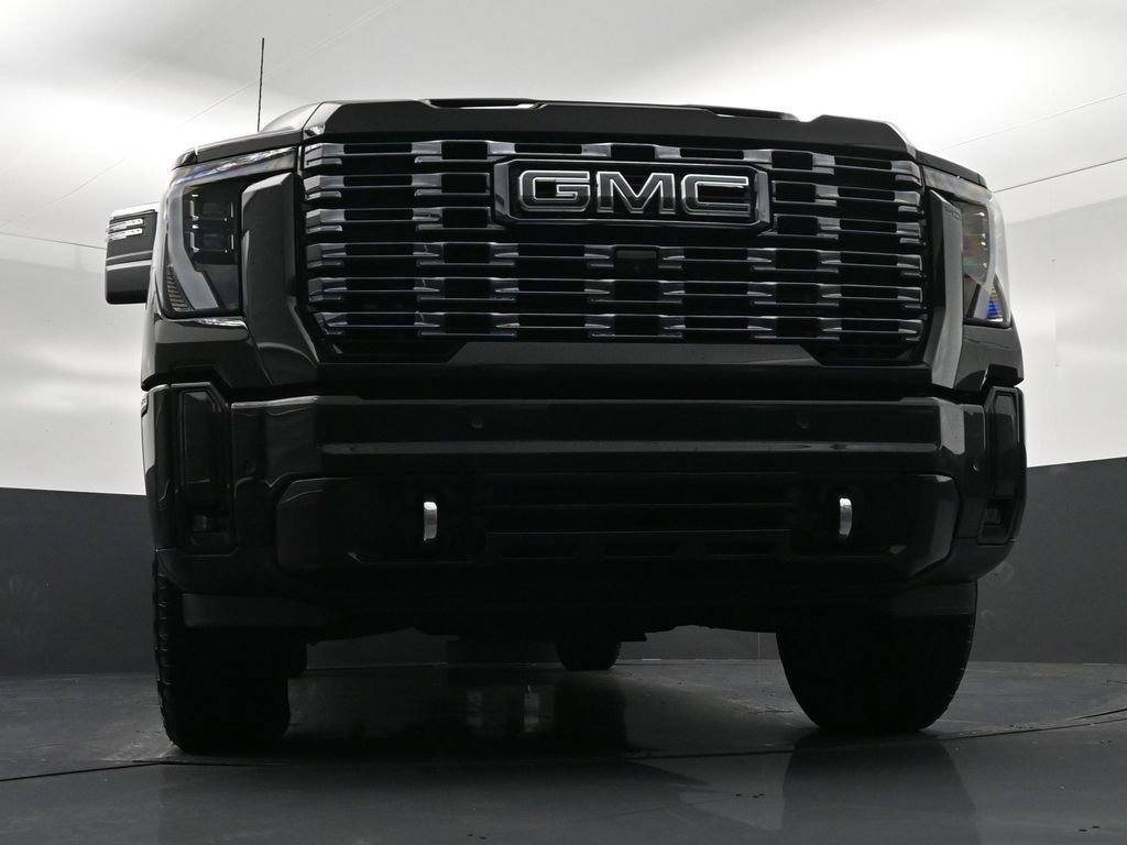 Used 2025 GMC Sierra 2500 Denali Ultimate AWD/4WD image 30