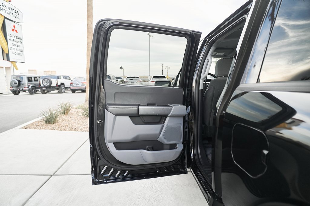 Used 2023 Ford F150 XLT image 19