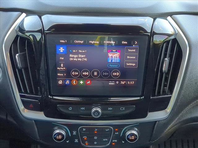 Used 2023 Chevrolet Traverse LT image 14