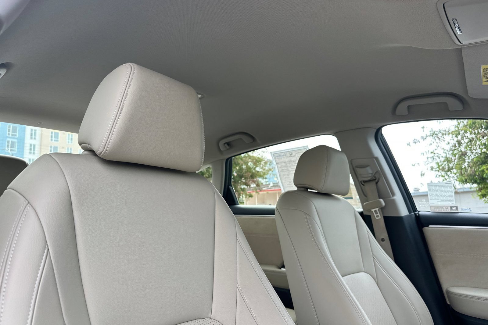 Certified 2020 Honda Clarity Touring image 19
