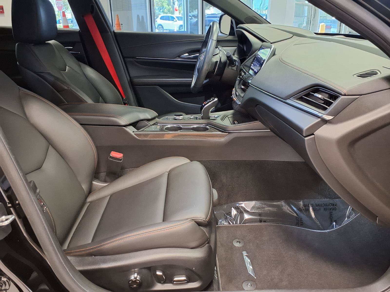 Certified 2022 Cadillac CT4 V w/ Technology Package AWD/4WD image 10