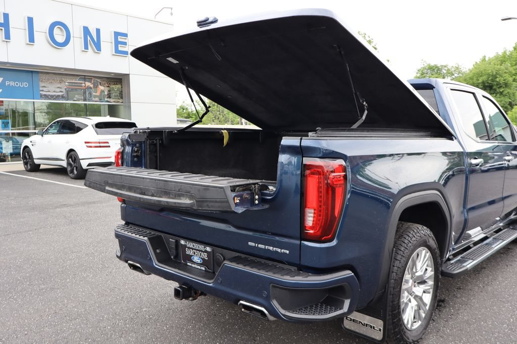 Used 2023 GMC Sierra 1500 Denali w/ Technology Package AWD/4WD image 17