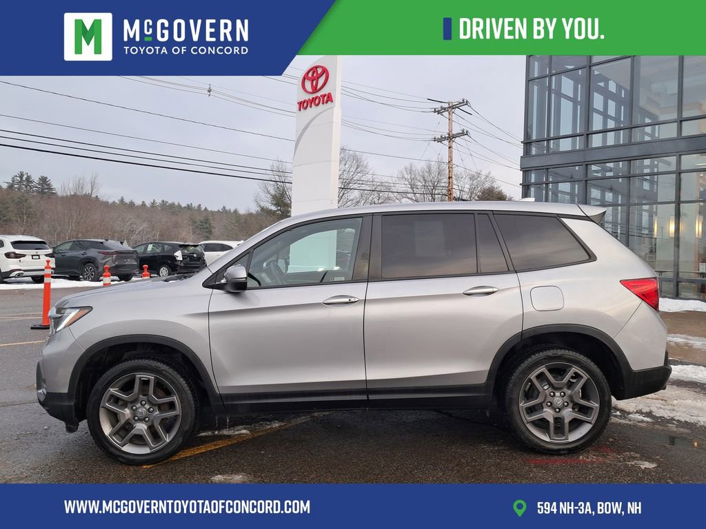 Used 2023 Honda Passport EX-L image 2