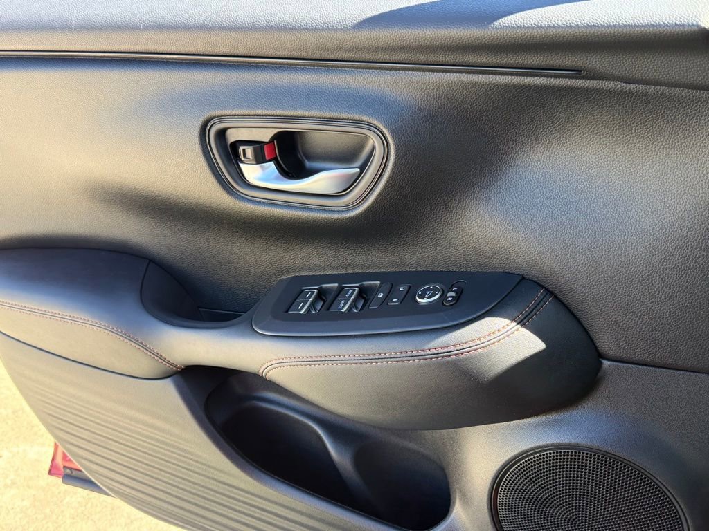 Used 2024 Honda HR-V Sport image 25