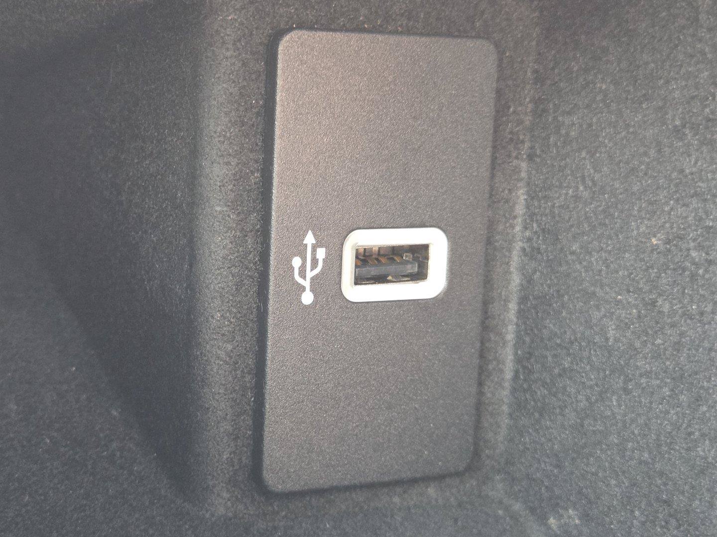 Used 2016 Lincoln MKX Black Label w/ Technology Package AWD/4WD image 27