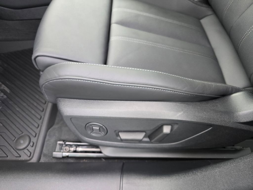 New 2026 Audi A6 Premium Plus image 18