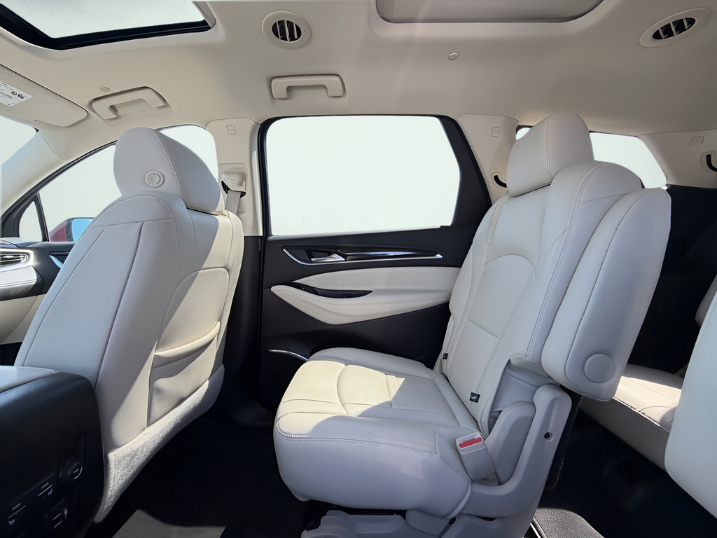 Used 2022 Buick Enclave Premium w/ Experience Buick Package FWD image 19