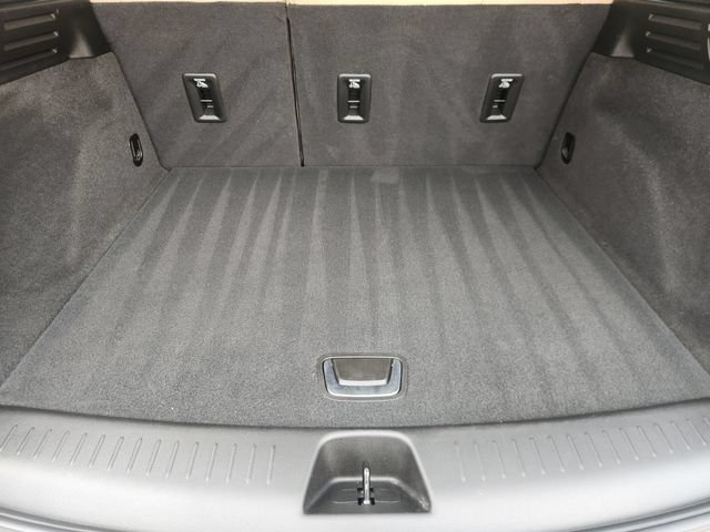 Used 2024 Cadillac XT4 Luxury FWD image 32