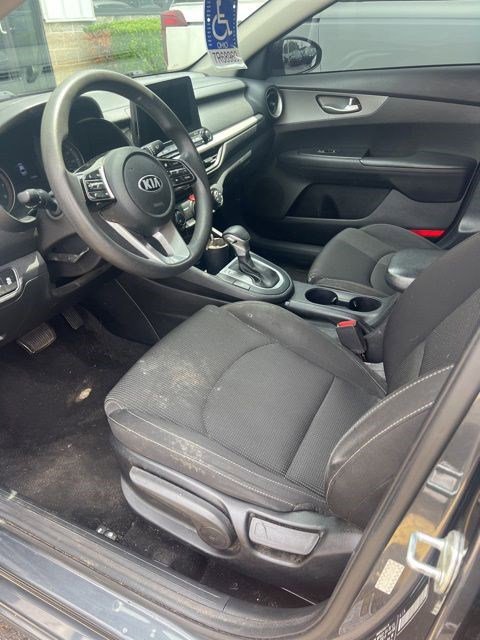 Used 2021 Kia Forte LXS FWD image 9