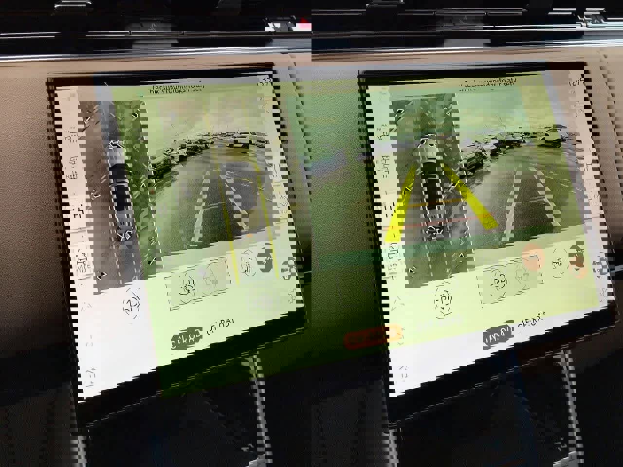 New 2026 Land Rover Range Rover Long Wheelbase SE image 26