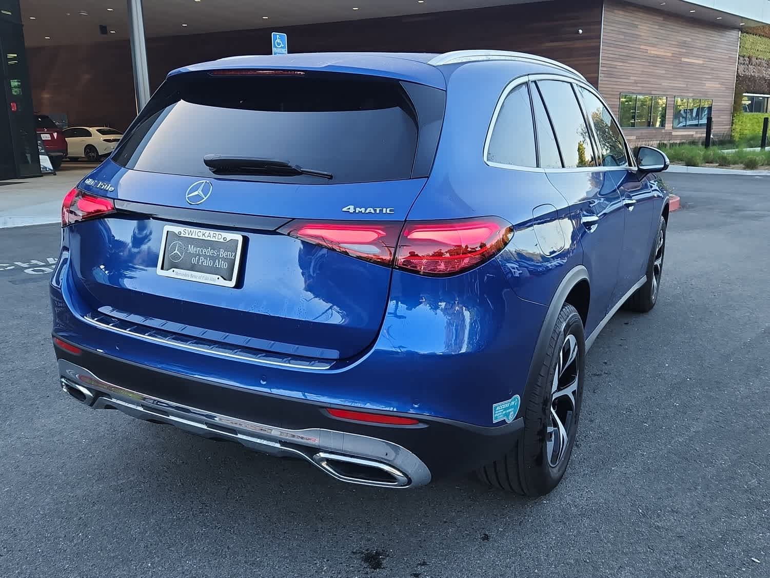 Certified 2025 Mercedes-Benz GLC 350e 4MATIC image 2