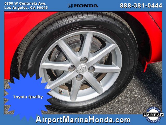 Used 2015 Toyota Prius C Three image 18