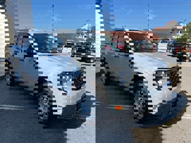 New 2025 Ford Maverick XL w/ Equipment Group 102A image 8