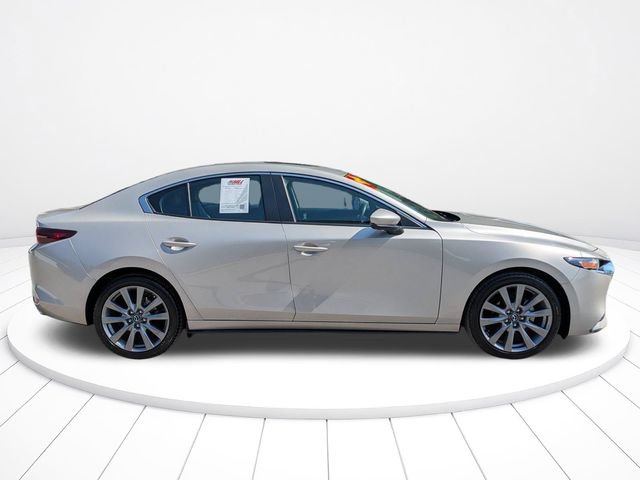 Used 2024 MAZDA MAZDA3 s FWD image 3
