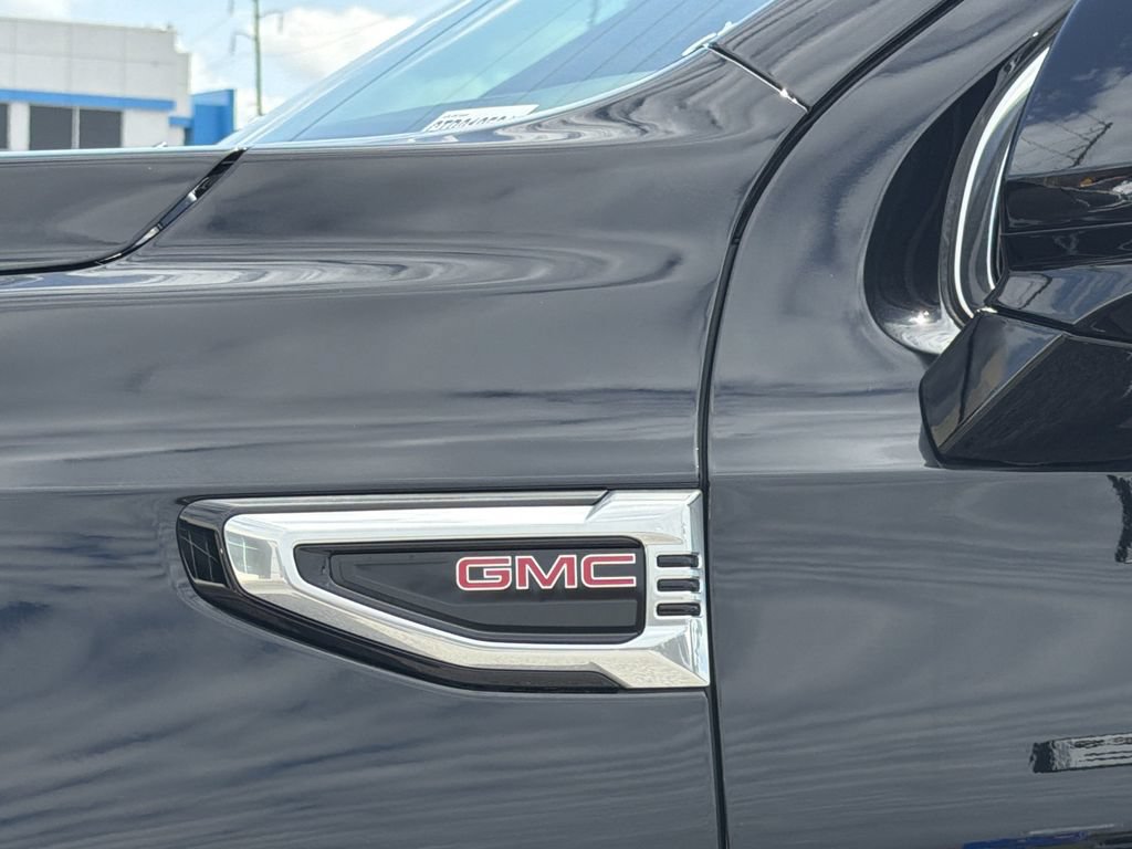 New 2026 GMC Yukon XL Denali w/ Sun & Power Step Package AWD/4WD image 29