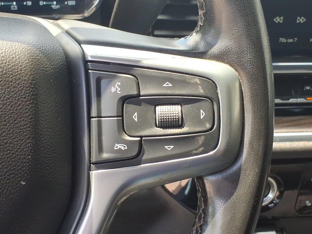 Used 2023 Chevrolet Silverado 1500 RST AWD/4WD image 18