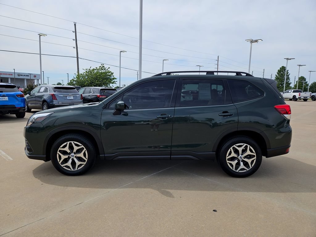 Used 2024 Subaru Forester Premium AWD/4WD video 4