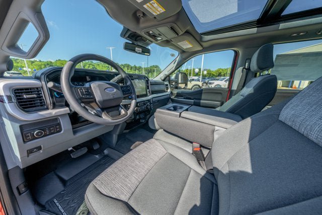 New 2026 Ford F350 XLT w/ XLT Premium Package AWD/4WD image 27
