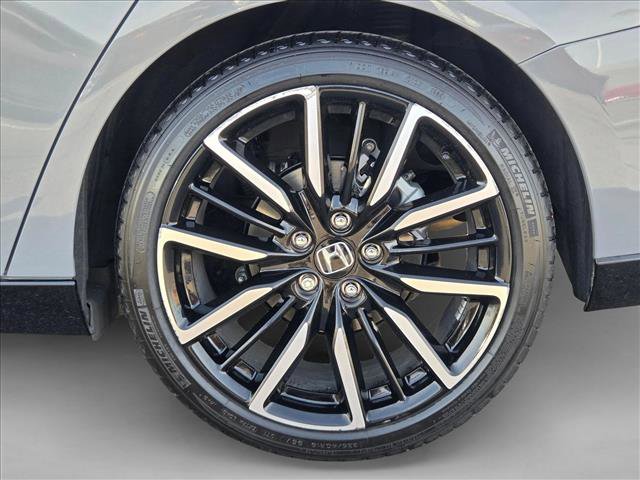 Used 2025 Honda Accord Touring image 25