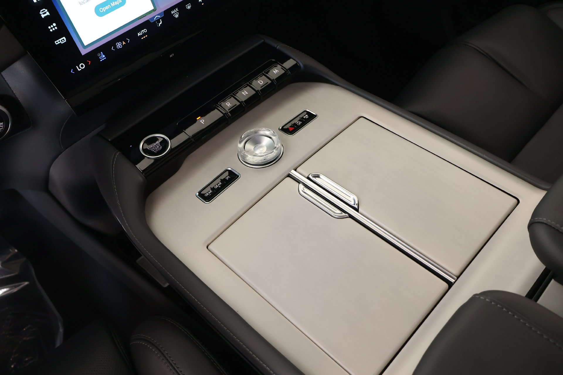 New 2027 Lincoln Navigator L Reserve w/ Jet Appearance Package AWD/4WD image 8
