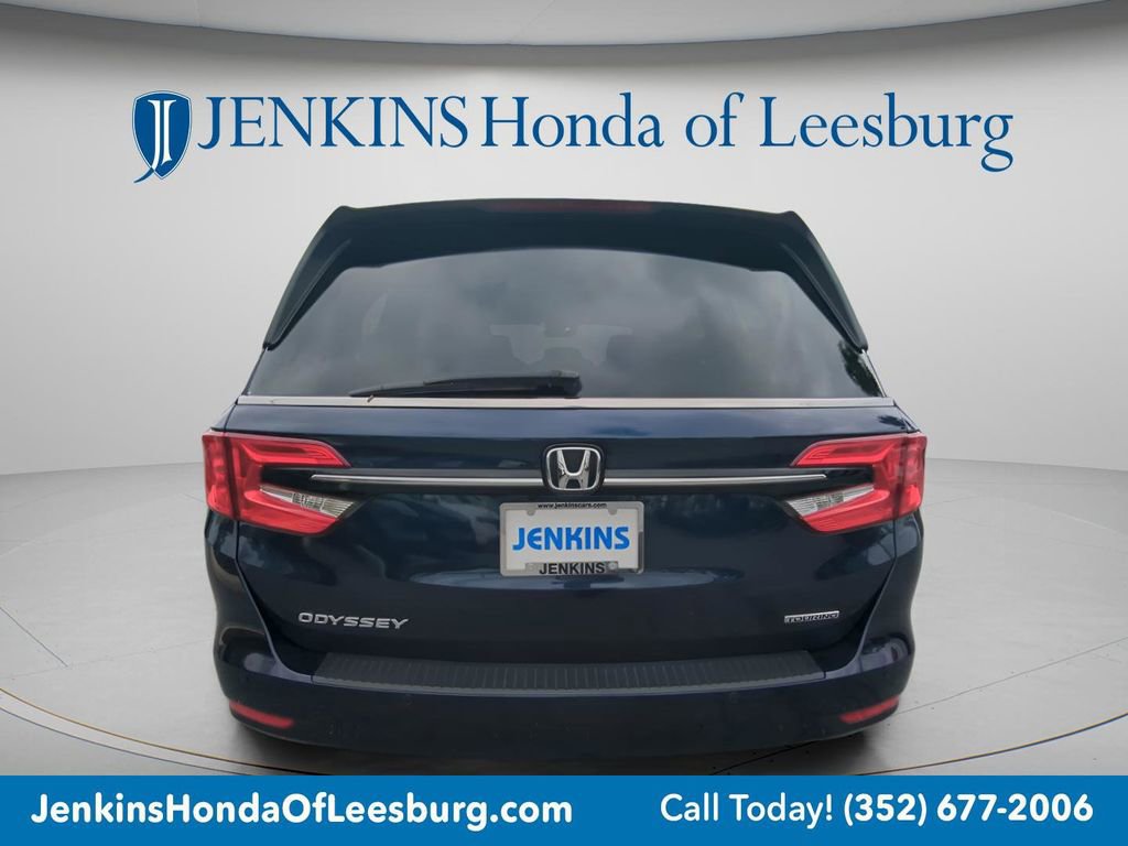 Certified 2024 Honda Odyssey Touring image 5