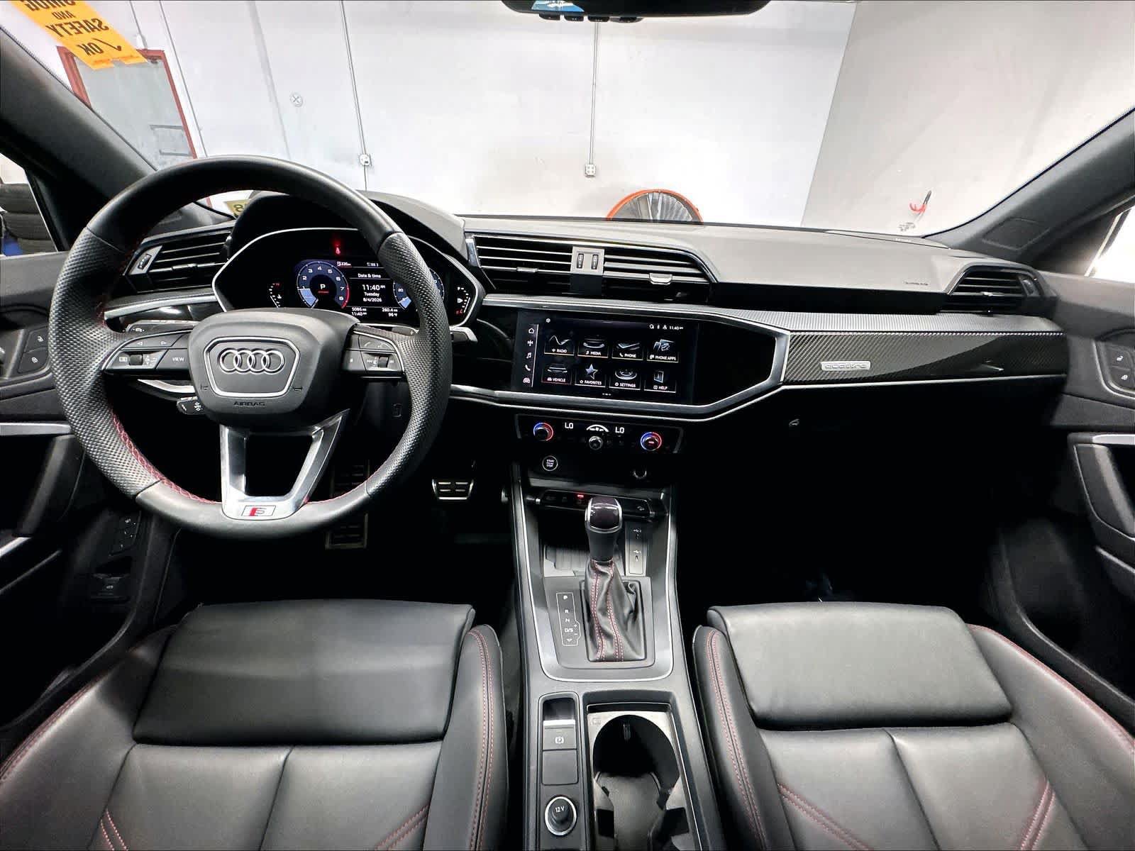 Certified 2025 Audi Q3 2.0T Premium Plus w/ Premium Plus Package AWD/4WD image 15