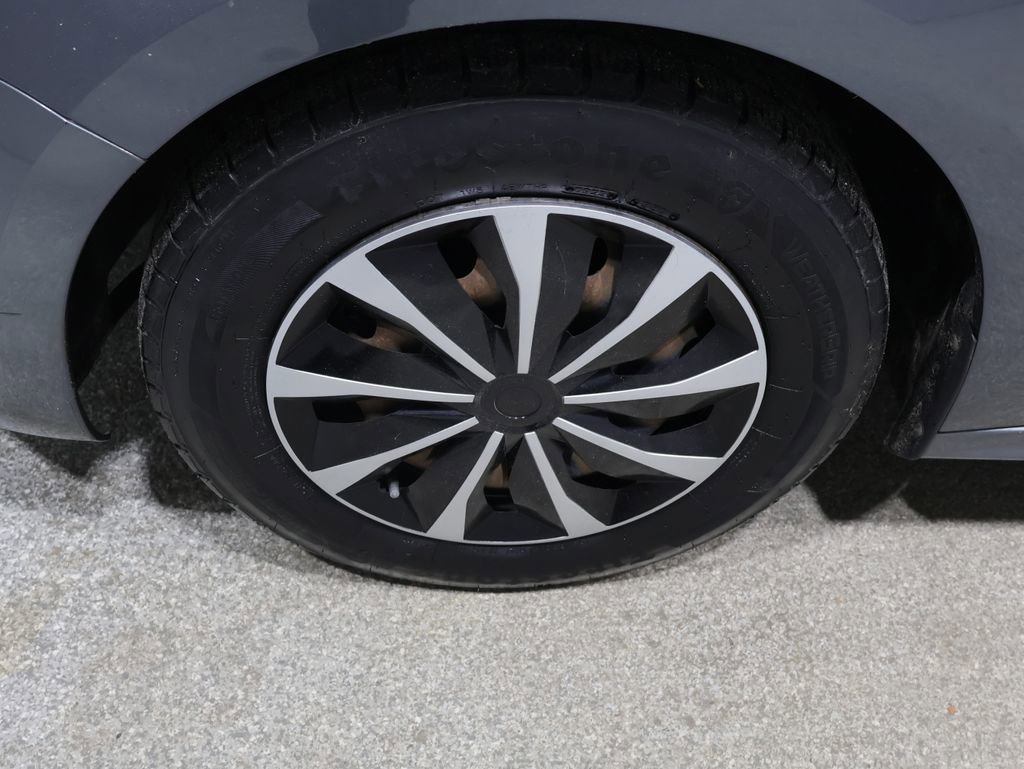 Used 2013 Volkswagen Jetta S image 9