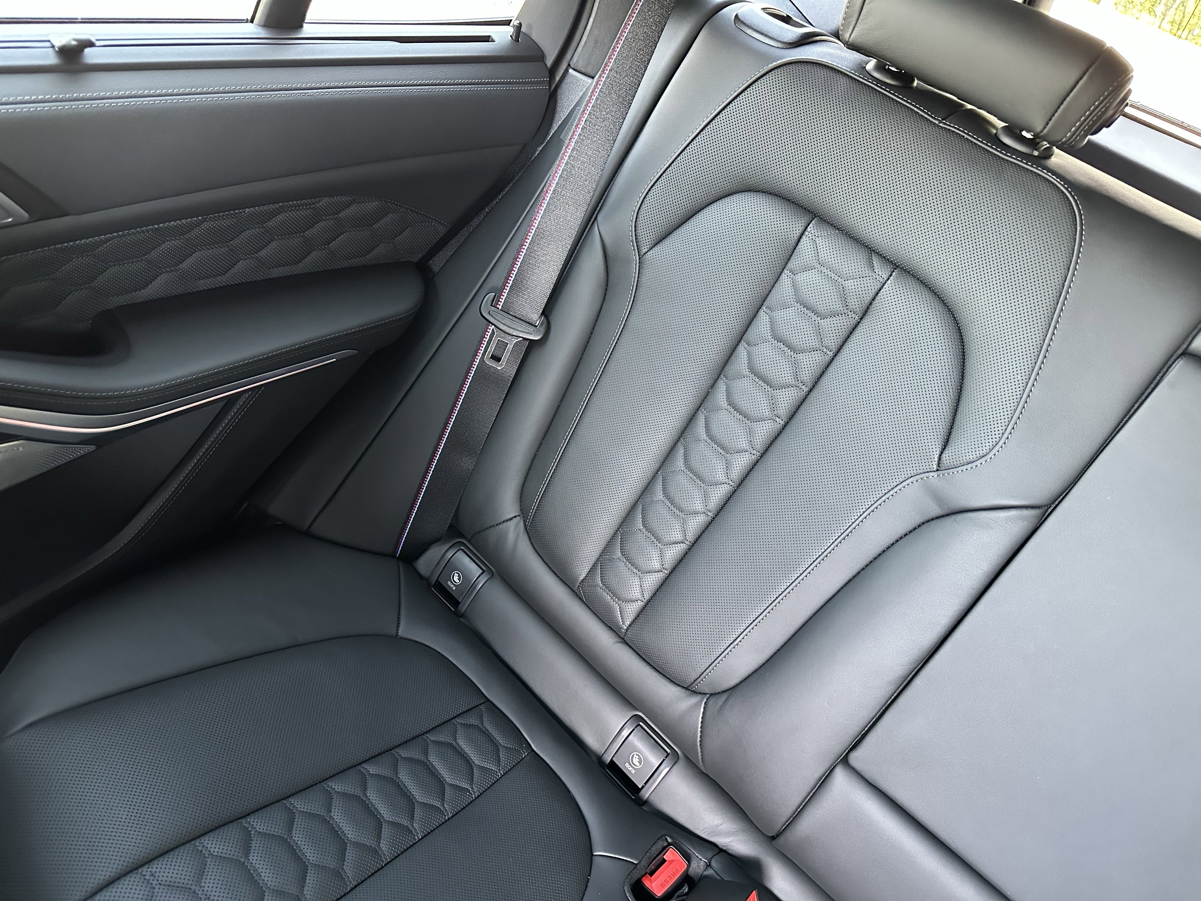 New 2026 BMW X5 M Competition w/ Executive Package image 17