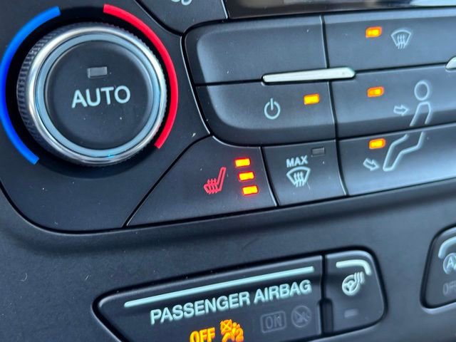 Used 2017 Ford Escape Titanium w/ Equipment Group 301A AWD/4WD image 31