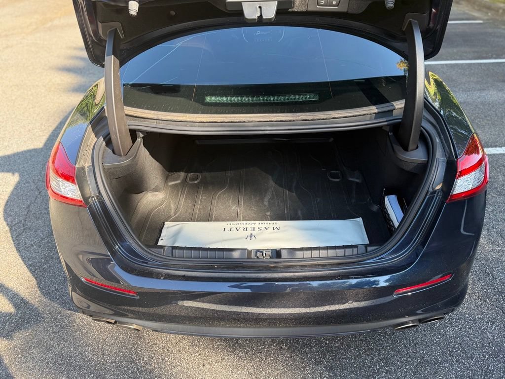 Used 2019 Maserati Ghibli S GranLusso RWD image 19
