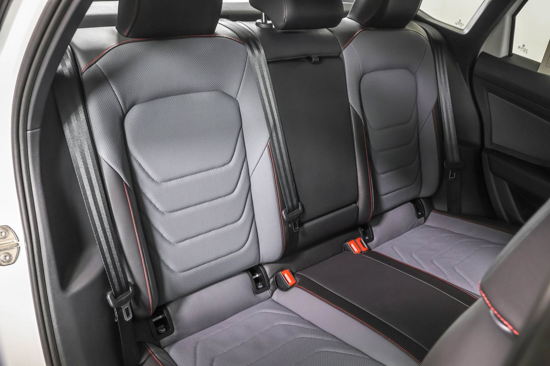 New 2027 Volkswagen Jetta GLI Autobahn FWD image 40