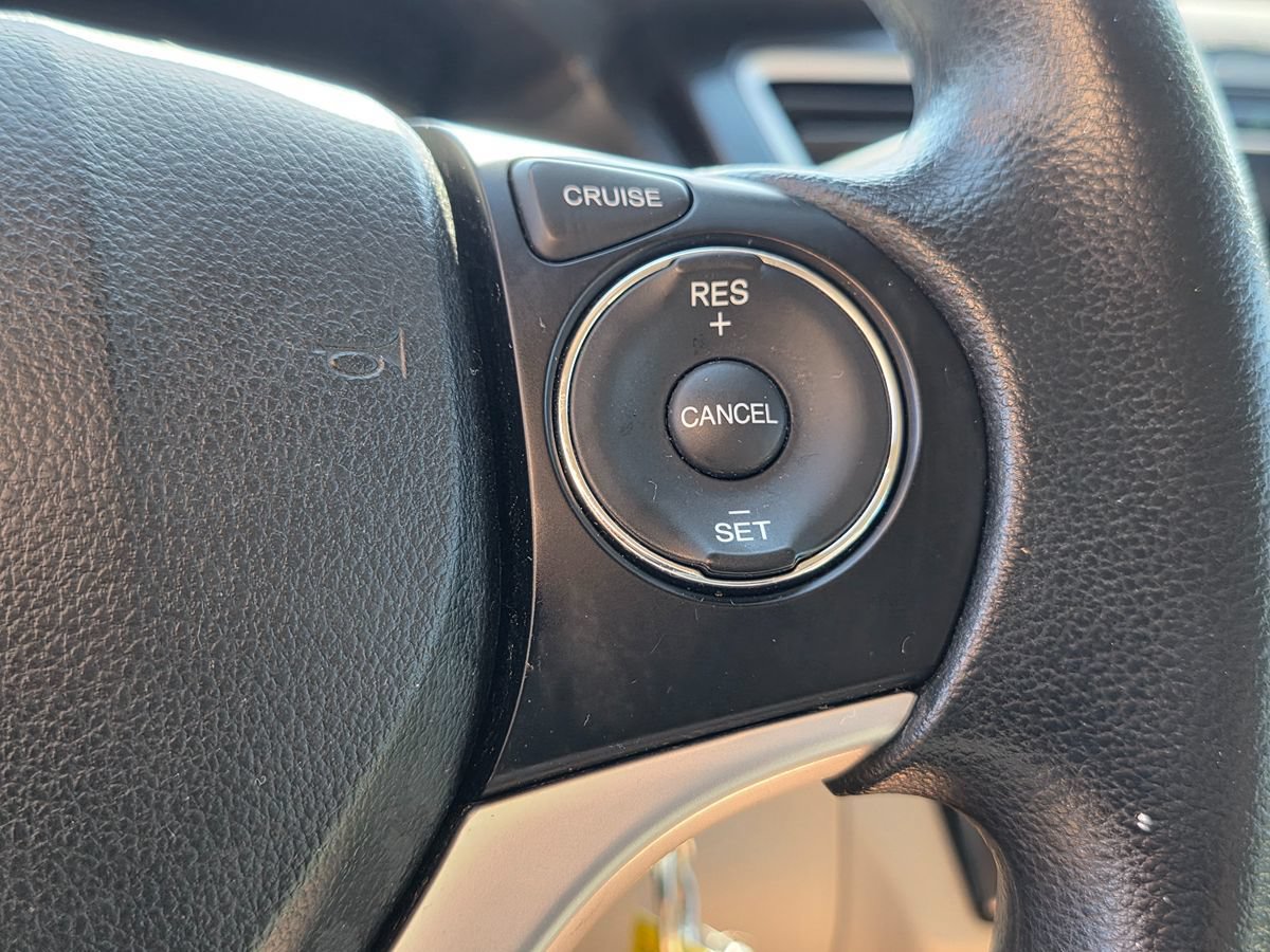 Used 2015 Honda Civic SE image 31