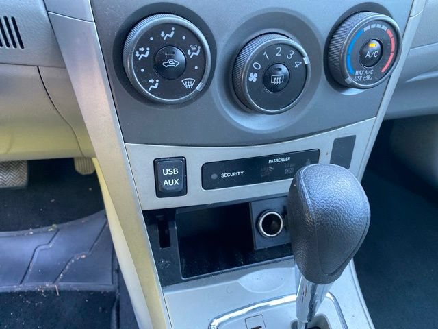 Used 2012 Toyota Corolla LE FWD image 22
