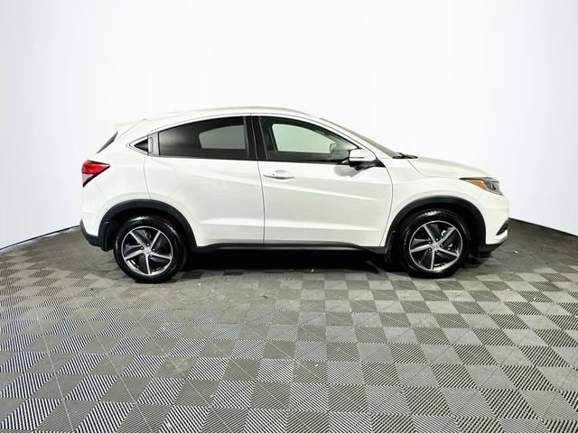 Used 2022 Honda HR-V EX-L image 9