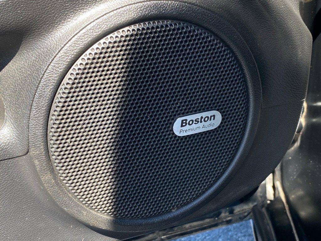 Used 2013 Chevrolet Camaro SS w/ RS Package image 40