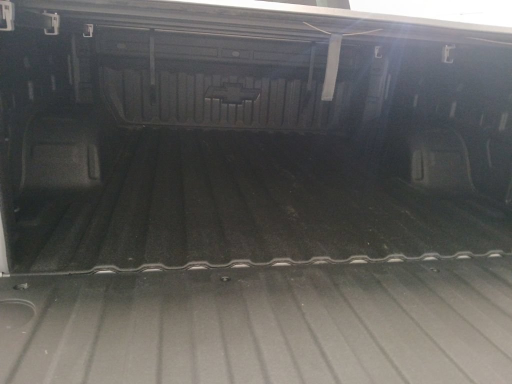 Used 2023 Chevrolet Silverado 1500 RST AWD/4WD image 9