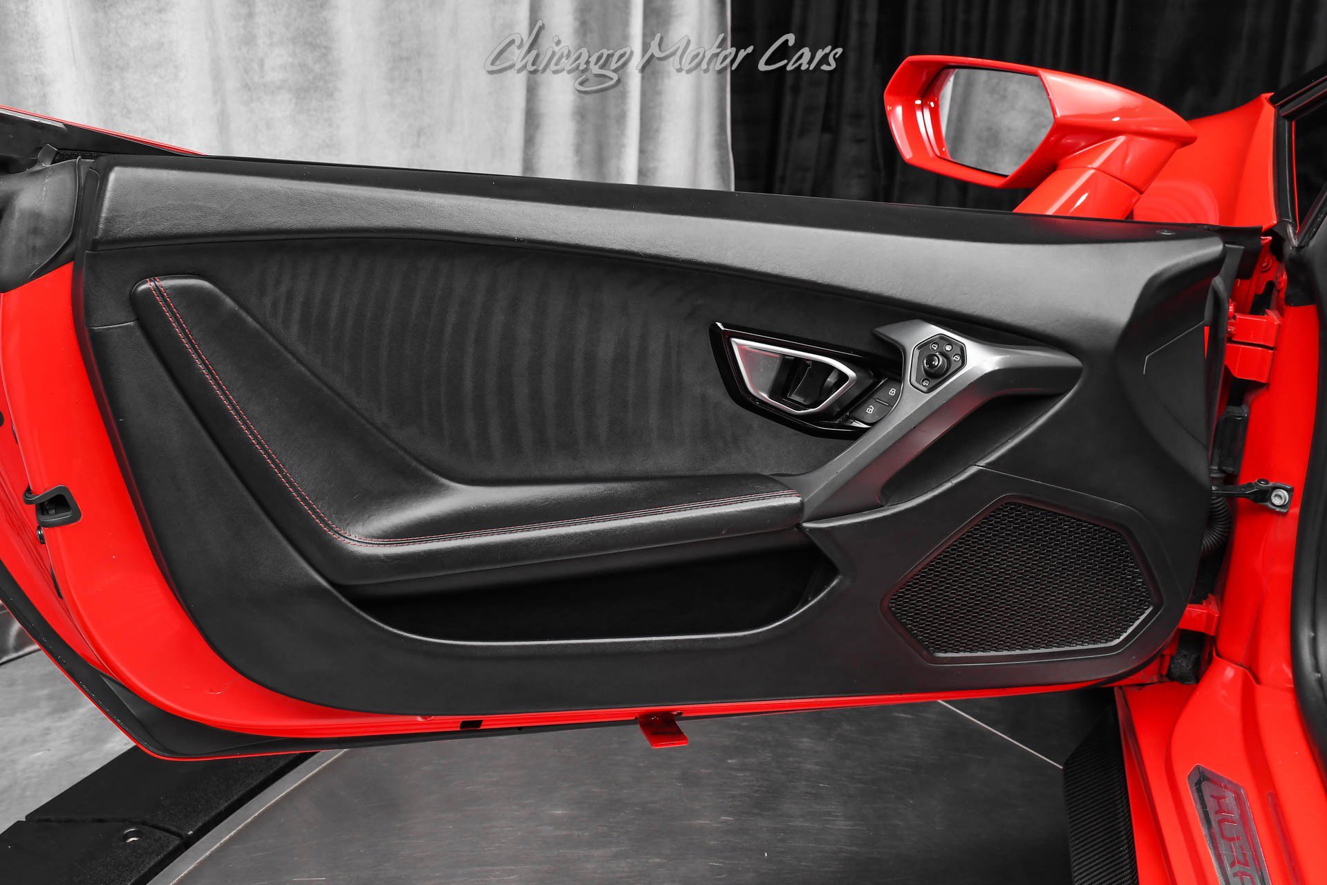 Used 2019 Lamborghini Huracan LP 580-2 image 26