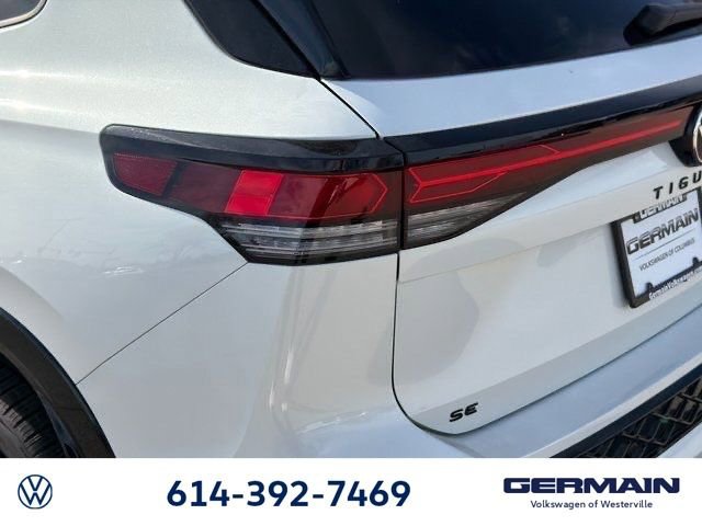 New 2026 Volkswagen Tiguan SE R-Line AWD/4WD image 15
