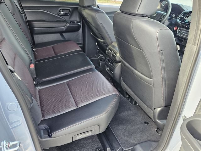 Used 2024 Honda Ridgeline Black Edition image 14